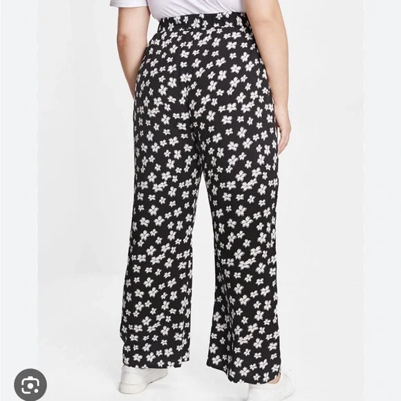 Bloomchic pants - Picture 2 of 2